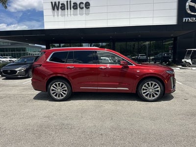 2025 Cadillac XT6 Premium Luxury