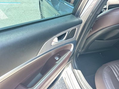 2022 Genesis G70 2.0T