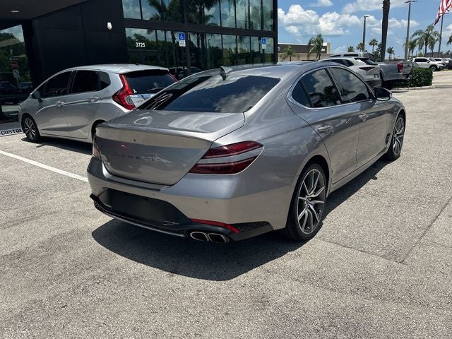 2022 Genesis G70 2.0T