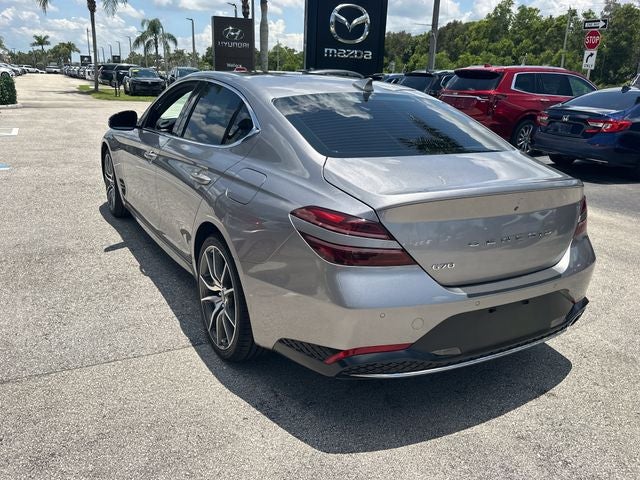 2022 Genesis G70 2.0T