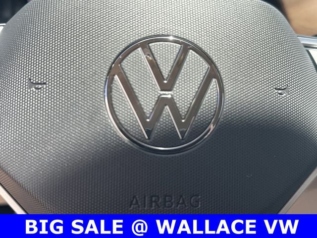 2025 Volkswagen Atlas 2.0T SE