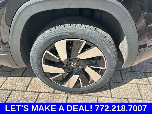 2024 Volkswagen Atlas Cross Sport 2.0T SE w/Technology