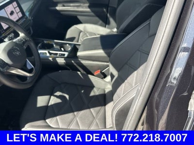 2024 Volkswagen Atlas Cross Sport 2.0T SE w/Technology