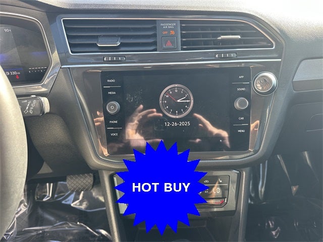 2023 Volkswagen Tiguan 2.0T SE