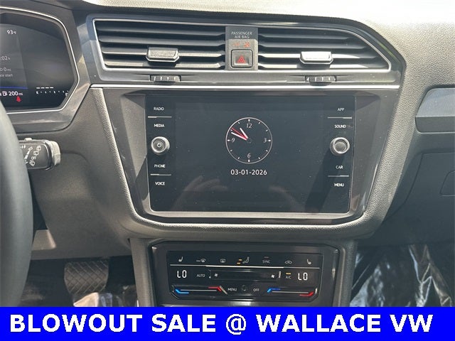 2024 Volkswagen Tiguan 2.0T SE