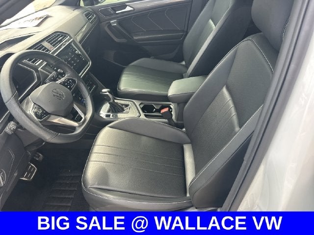 2024 Volkswagen Tiguan 2.0T SE R-Line Black