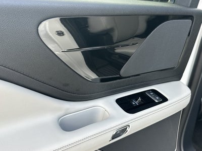 2027 Lincoln Aviator Premiere