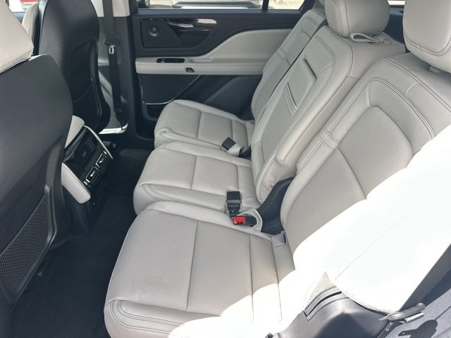 2027 Lincoln Aviator Reserve