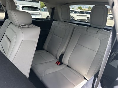 2027 Lincoln Aviator Reserve