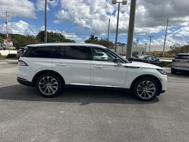 2027 Lincoln Aviator Reserve