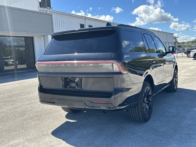 2025 Lincoln Navigator Reserve