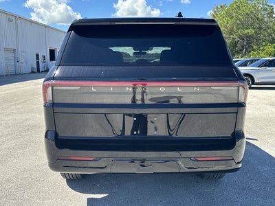 2025 Lincoln Navigator Reserve