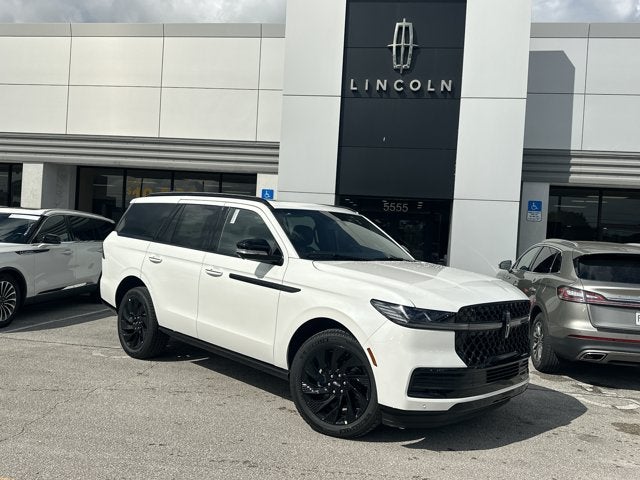 2027 Lincoln Navigator Reserve