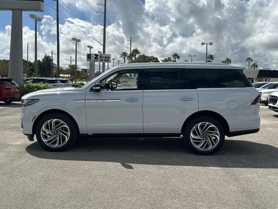 2025 Lincoln Navigator Reserve