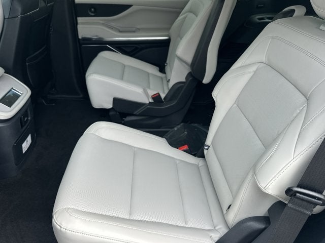 2026 Lincoln Navigator Premiere