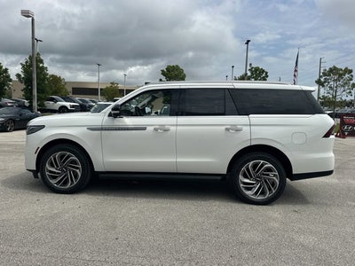 2026 Lincoln Navigator Premiere