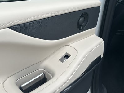 2027 Lincoln Navigator Premiere