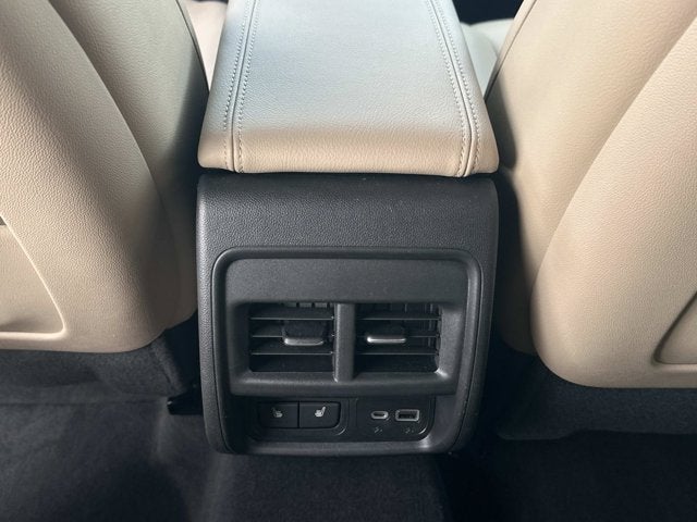 2024 Cadillac XT4 FWD Luxury