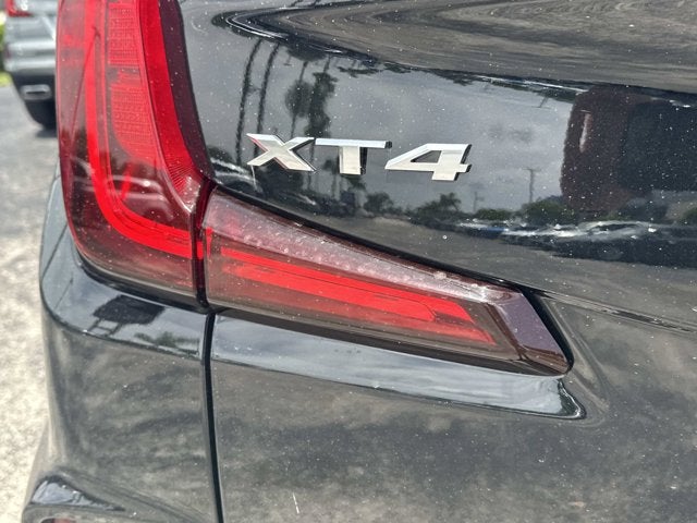 2024 Cadillac XT4 FWD Luxury