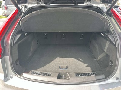 2024 Cadillac XT4 FWD Premium Luxury