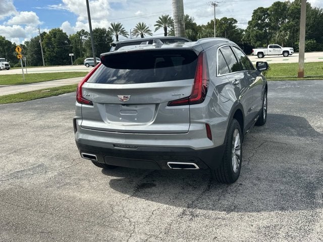 2024 Cadillac XT4 FWD Premium Luxury