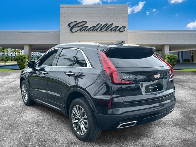 2024 Cadillac XT4 FWD Premium Luxury