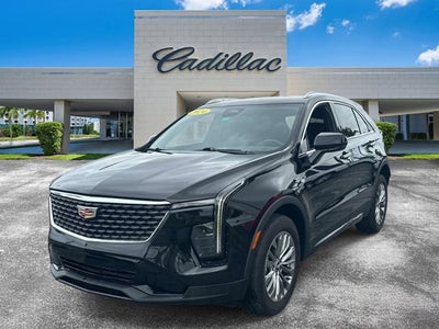 2024 Cadillac XT4 FWD Premium Luxury