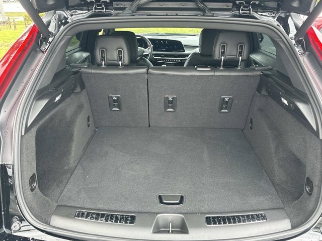 2024 Cadillac XT4 FWD Premium Luxury