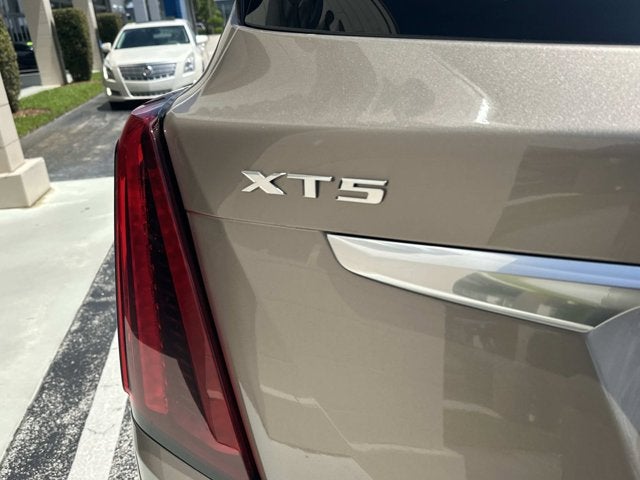 2023 Cadillac XT5 FWD Luxury