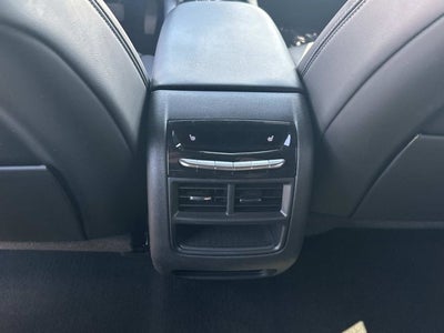 2022 Cadillac XT5 FWD Premium Luxury