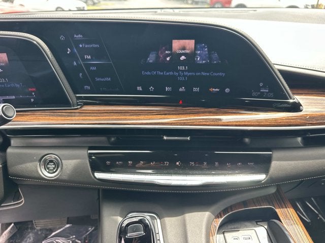 2022 Cadillac Escalade Premium Luxury