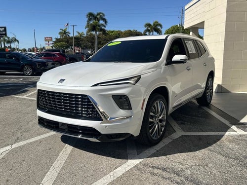 2025 Buick Enclave Avenir