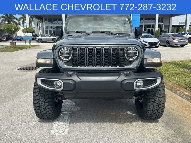 2024 Jeep Gladiator Sport S