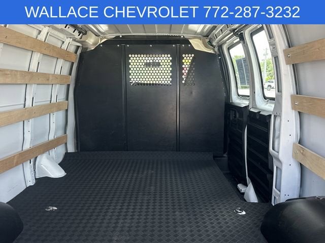2024 Chevrolet Express Cargo 2500 WT