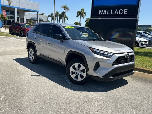 2024 Toyota RAV4 LE