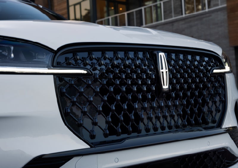 The front grille of a 2026 Lincoln Aviator® SUV is shown. | Wallace Lincoln in Fort Pierce FL