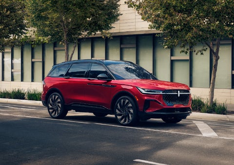 2026 Lincoln Nautilus® SUV with the available Jet Appearance Package and Hybrid transmission. | Wallace Lincoln in Fort Pierce FL