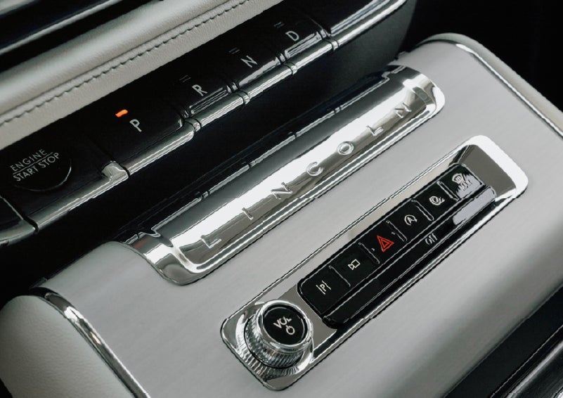 The piano key gear selector of a 2027 Lincoln Aviator® Back Label™ SUV. | Wallace Lincoln in Fort Pierce FL